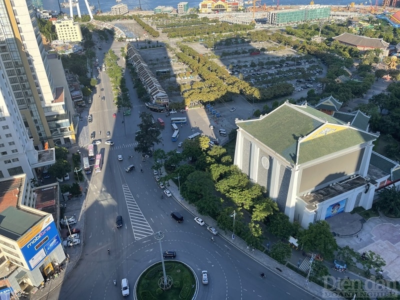 Ngành Du lịch Quảng Ninh đang đón nhiều tín hiệu đáng mừng, lượng khách đến tăng vọt, thậm chí có giai đoạn còn cao hơn thời điểm trước dịch COVID-19