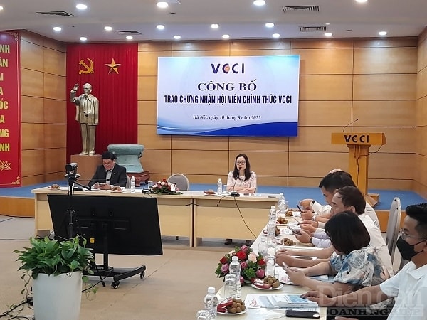 Tổng Thư ký VCCI Trần Thị Lan Anh cho rằng, Điều quan trọng hơn, làm sao để doanh nghiệp cảm nhận được có sự khác biệt khi đã là hội viên của VCCI. Đây là cách thức để VCCI thu hút thêm nhiều hội viên tham gia vào VCCI. Ảnh: Nguyễn Việt