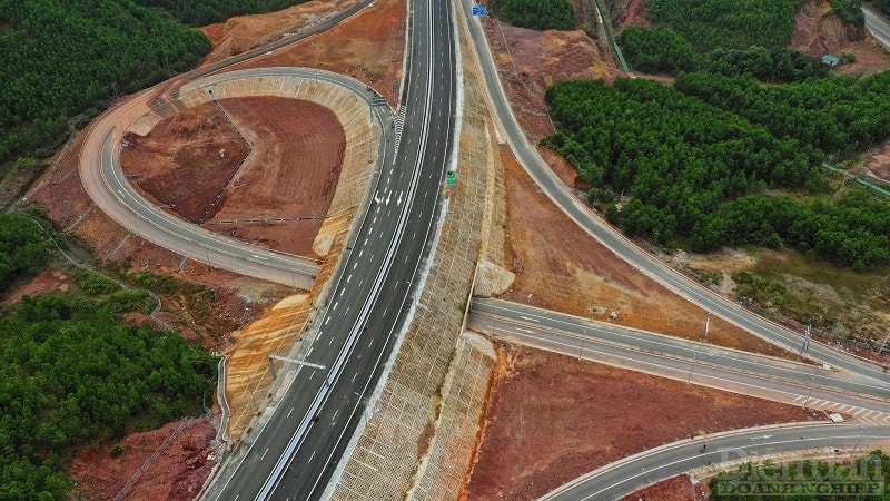 Cao tốc Vân Đồn - Móng Cái dự kiến sẽ khai thác trong quý 3-2022