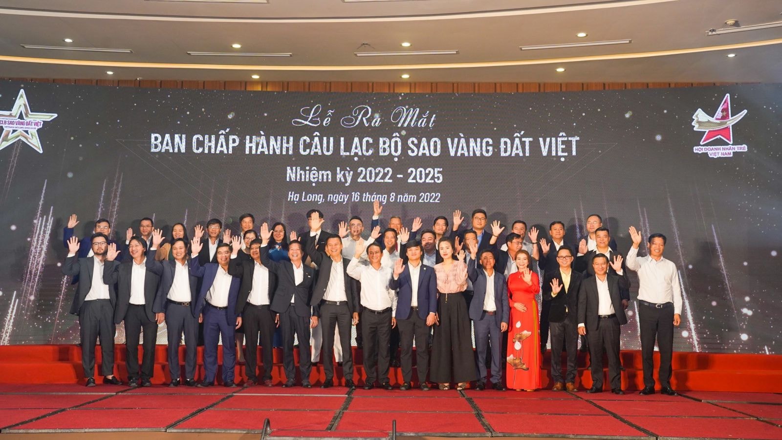 Ban Chấp hành CLB Sao Vàng đất Việt