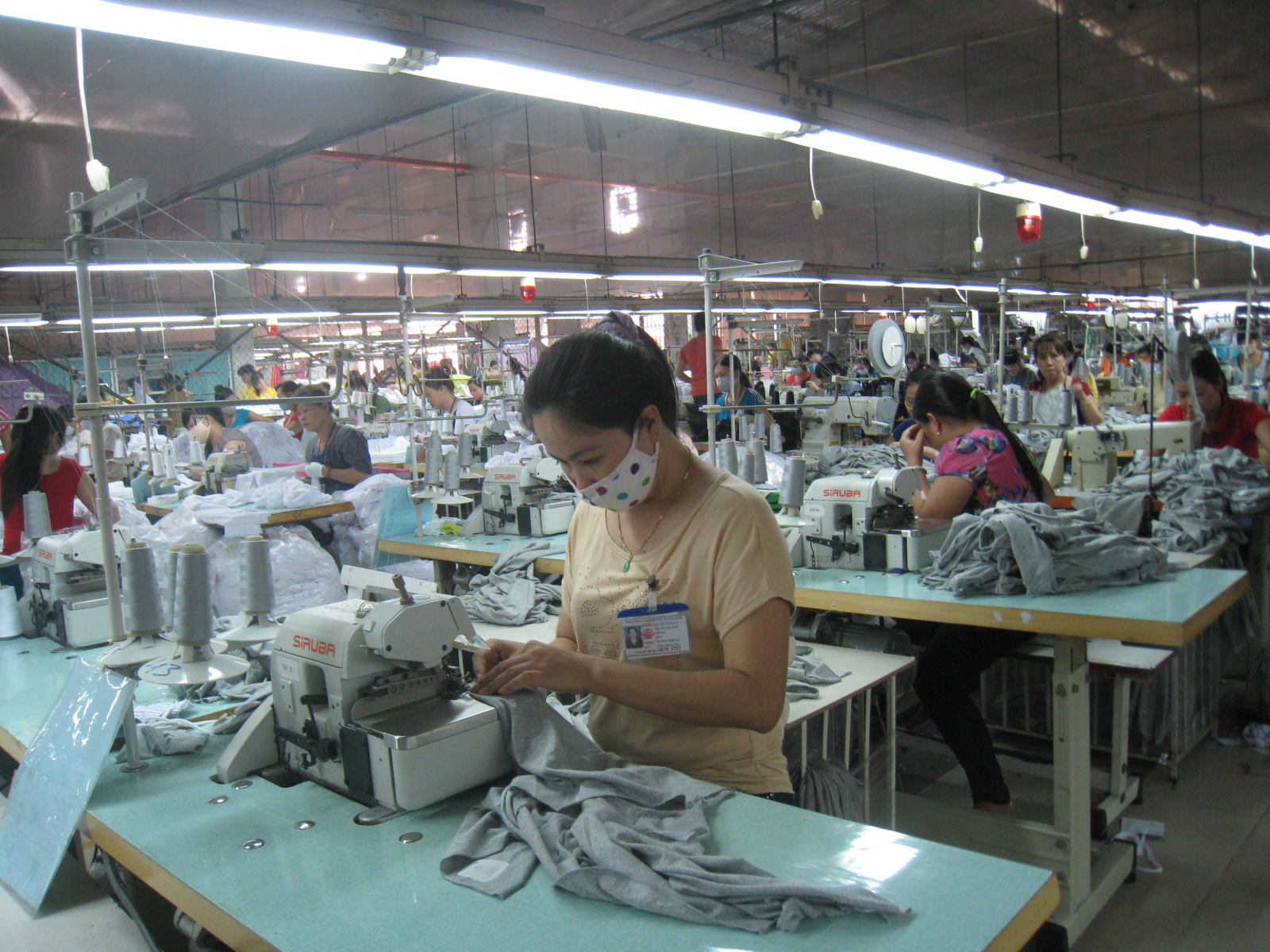 Người lao động ngoại tỉnh làm việc tại tỉnh Bình Dương