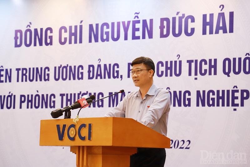 Chủ nhiệm Ủy ban Kinh tế Quốc hội - Vũ Hồng Thanh cũng tham dự và cho ý kiến tại buổi làm việc