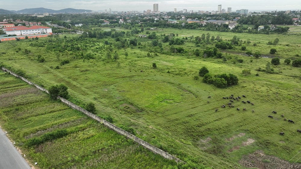 Khu đất hơn 41 ha của Dự án Đại học Công nghệ Vạn Xuân ở TX. Cửa Lò sẽ bị thu hồi do chậm tiến độ.