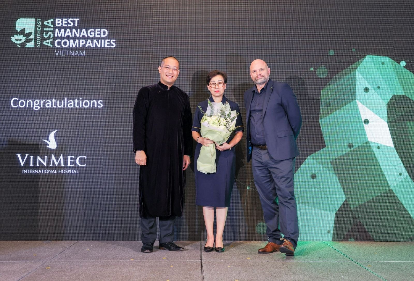 Vinmec là đơn vị y tế duy nhất được nhận danh hiệu Best Managed Companies - Doanh nghiệp được Quản trị Tốt nhất tại Việt Nam năm 2022