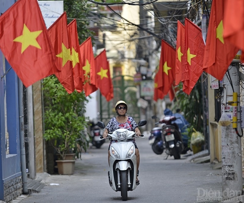 Các tuyến phố trung tâm TP Hải Phòng trang hoàng rực rỡ chào mừng Quốc khánh 2/9