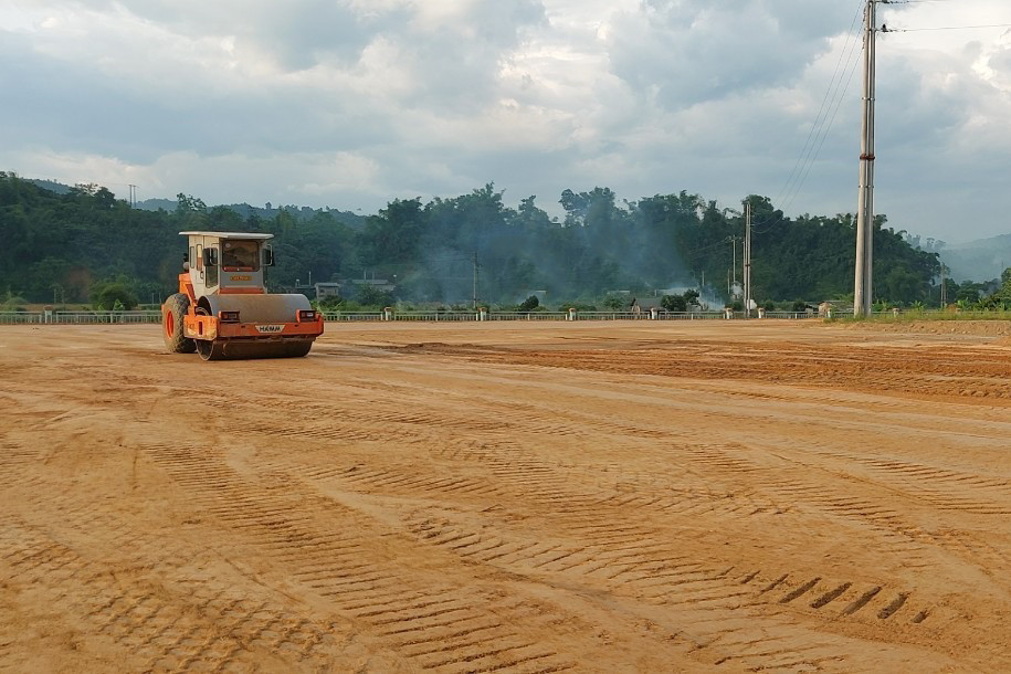 Chính phủ yêu cầu khai thác hợp lý, hiệu quả diện tích đất chưa sử dụng, đất bãi bồi ven sông, ven biển cho phát triển rừng, phát triển cây xanh trong đô thị và khu công nghiệp;