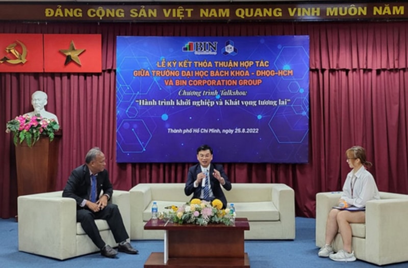 Shark Lê Hùng Anh trả lời nhiều câu hỏi tâm huyết về khởi nghiệp của sinh viên