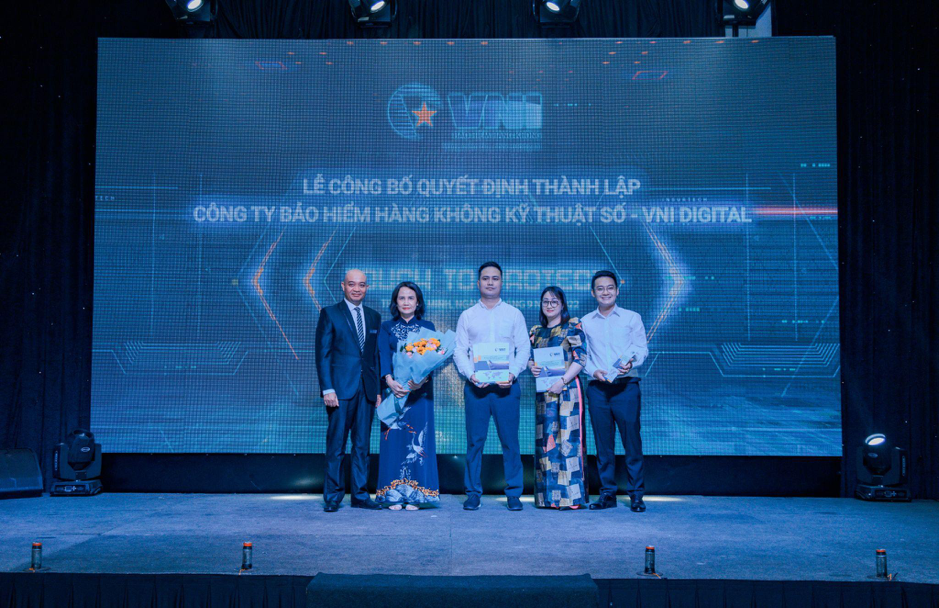 bà Lê Thị Hà Thanh - Chủ tịch HĐQT VNI