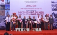 TIN NÓNG CHÍNH PHỦ: Thay đổi thành viên Hội đồng cấp Nhà nước xét tặng Giải thưởng về văn học, nghệ thuật