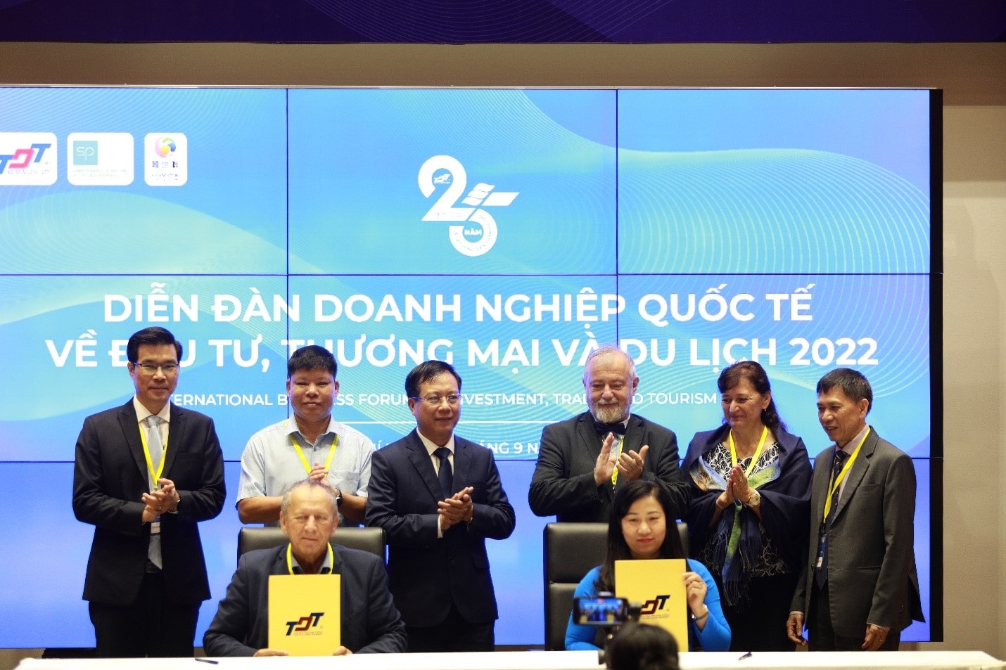 Ký kết thỏa thuận hợp tác giữa UBND tỉnh Bắc Kạn vàp/Đại Học Kỹ Thuật Ostrava.