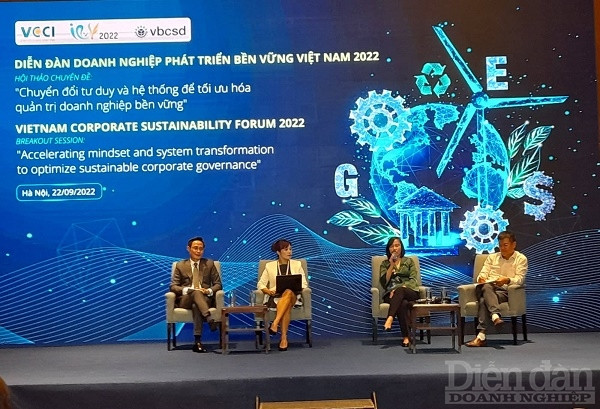 Tọa đàm: ESG – Từ mục tiêu quản trị doanh nghiệp bền vữngđến nâng cao năng lực cạnh tranh và vị thế doanh nghiệp. Ảnh: Nguyễn Việt