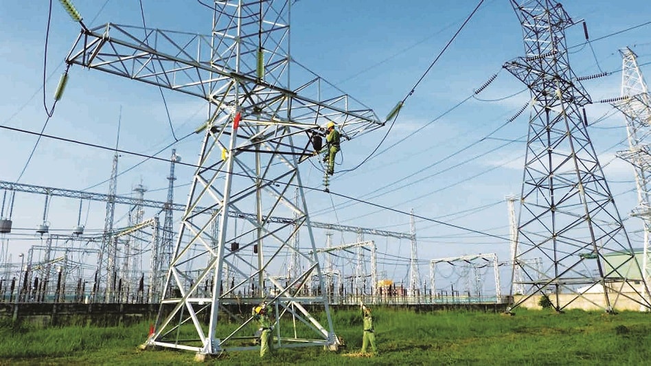 Ngoài chính sách mới cho dự án chuyển tiếp, doanh nghiệp mong sớm có quy định cụ thể để nhà đầu tư tham gia xây dựng vận hành lưới truyền tải