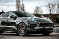 Để trở nên đẹp mắt hơn, Porsche Macan chấp nhận bị giảm bớt khả năng off-road