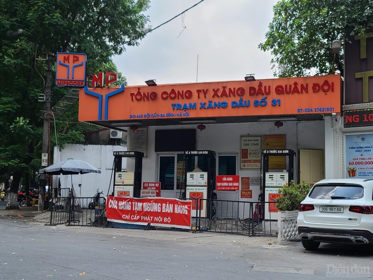 Nhiều cửa hàng bán lẻ xăng dầu tạm ngưng phục vụ do “càng bán càng lỗ” (Ảnh chỉ mang tính minh họa)