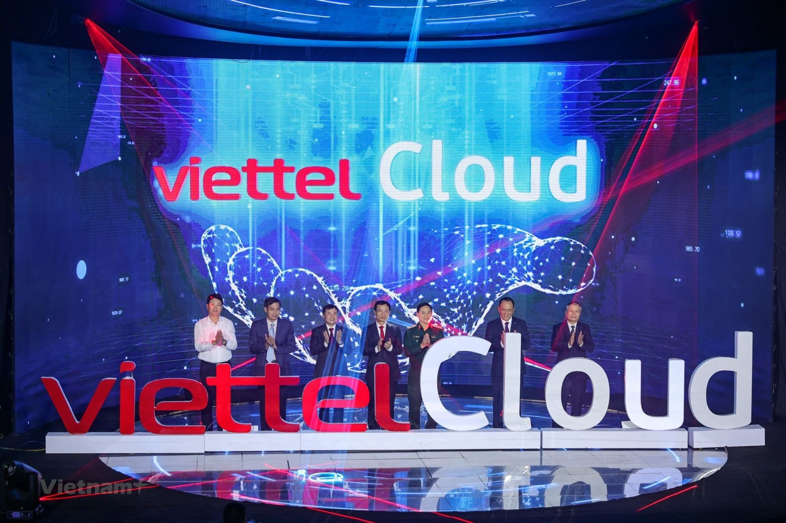 Tập đoàn Viettel chính thức ra mắt Hệ sinh thái đám mây Viettel Cloud.