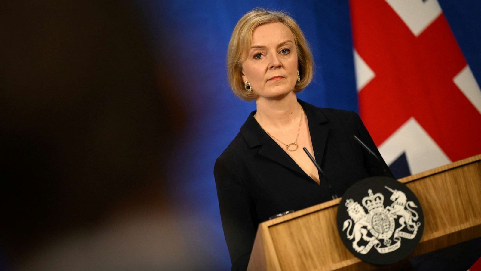 Bà Liz Truss chỉ làm Thủ tướng Anh được 45 ngày