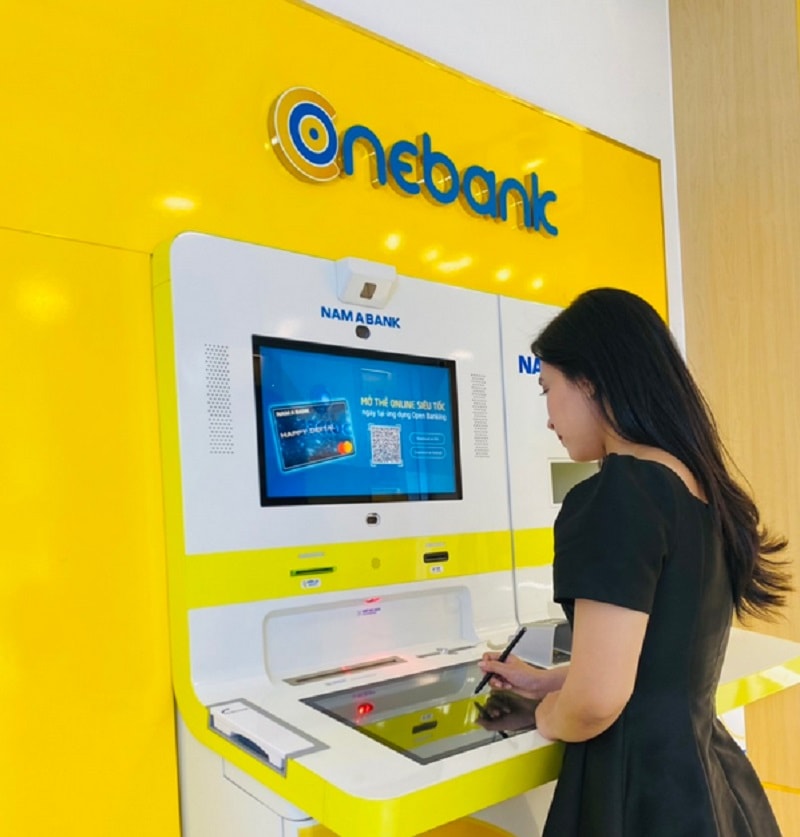 KH trải nghiệm tại ONEBANK