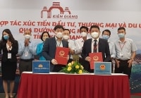 Kiên Giang hợp tác xúc tiến đầu tư, thương mại và du lịch qua đường hàng không