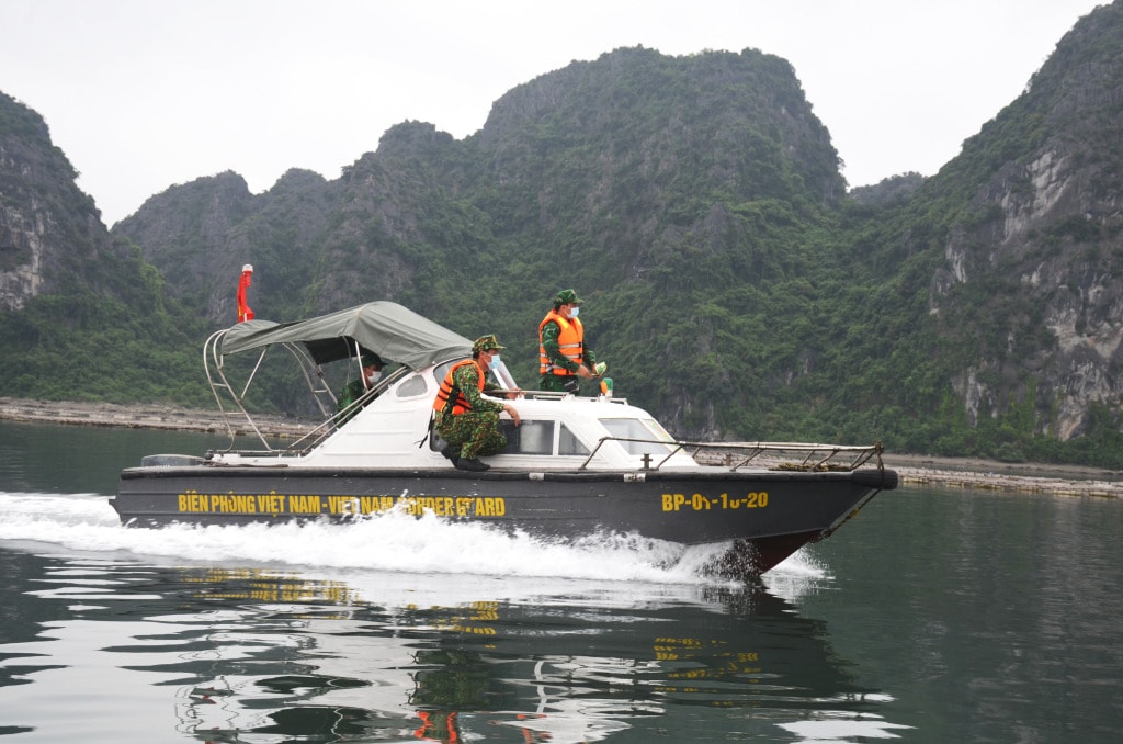 Tuần tra trên biển (ảnh báo Quảng Ninh)