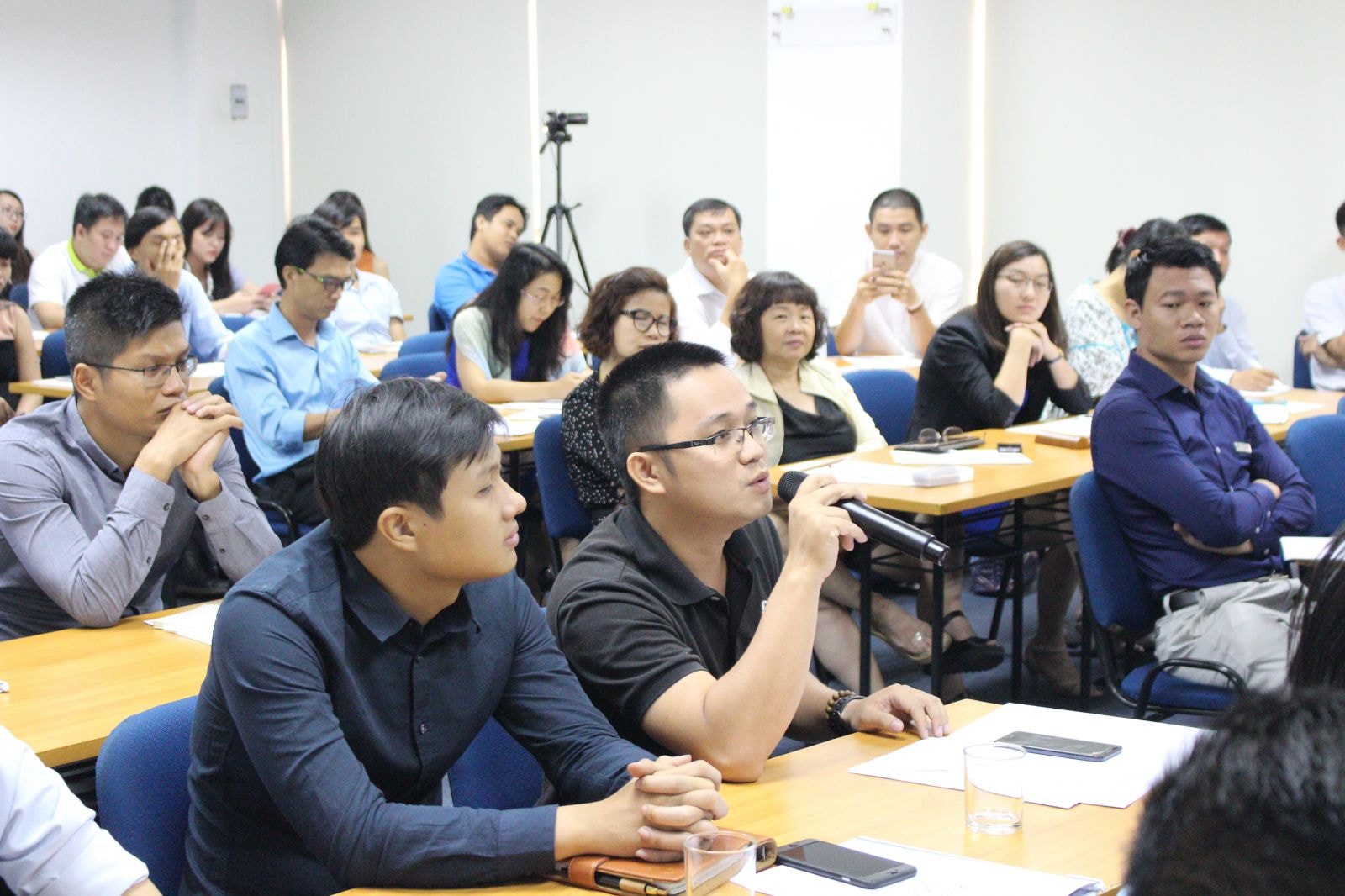  Trường Doanh Nhân PACE có 2 môn học “Tư tưởng kinh doanh” và “Văn hóa doanh nghiệp” được các doanh nhân học viên rất tâm đắc.