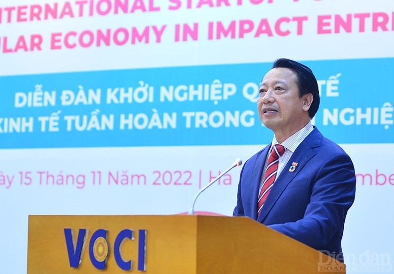 Phó Chủ tịch VCCI Nguyễn Quang Vinh phát biểu tại Diễn đàn