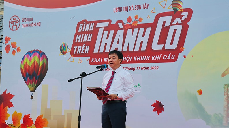 Phó chủ tịch UBND thị xã Sơn Tây Lê Đại Thăng.