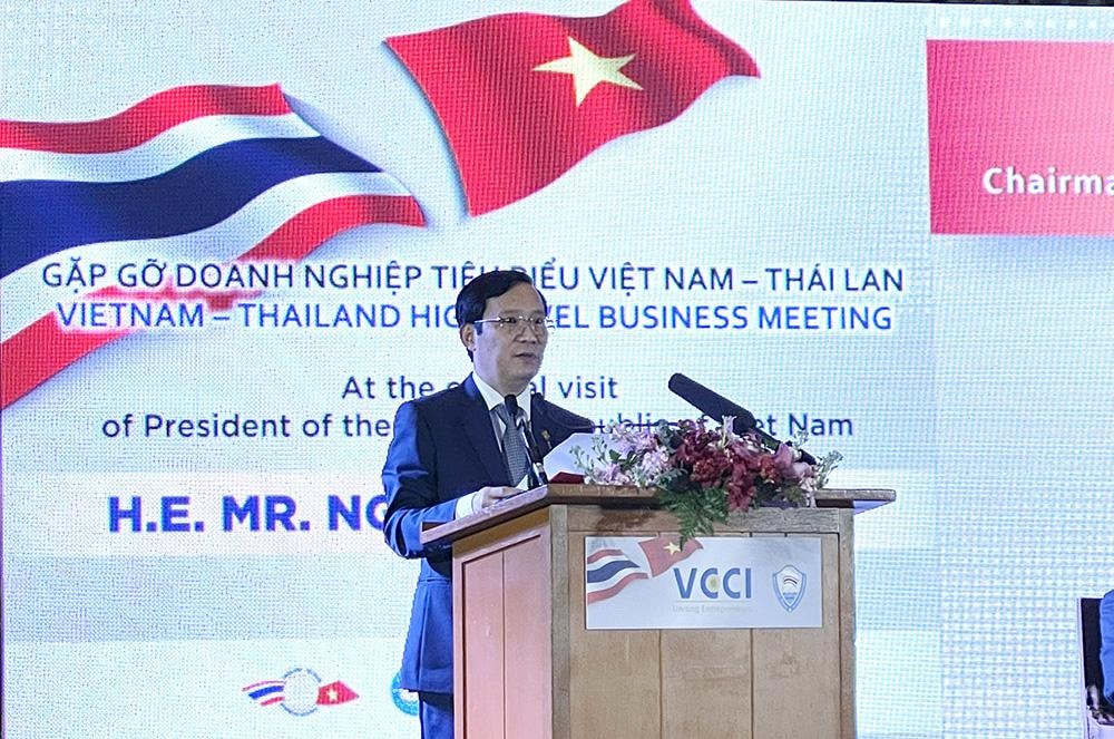 Chủ tịch Liên đoàn Thương mại và Công nghiệp Việt Nam (VCCI) Phạm Tấn Công phát biểu tại buổi Gặp gỡ Doanh nghiệp tiêu biểu Việt Nam – Thái Lan.