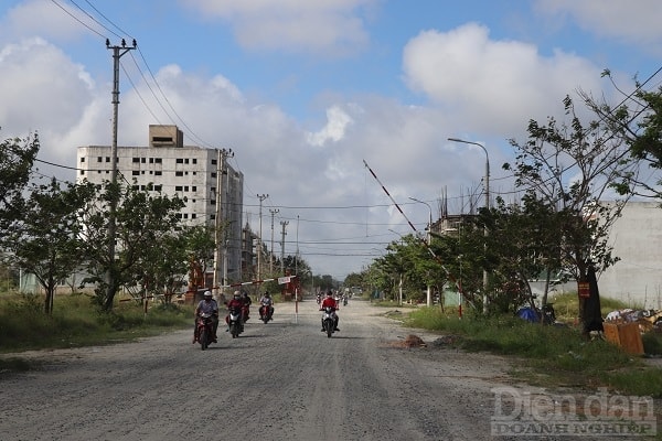 Tỉnh Quảng Nam đã yêu cầu các doanh nghiệp làm dự án có quỹ đất làm nhà ở xã hội cam kết về tiến độ.