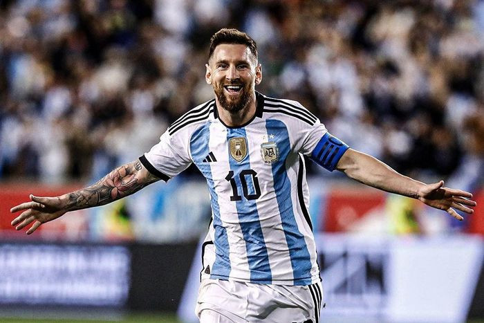 Messi vẫn chưa có cup vàng thế giới!