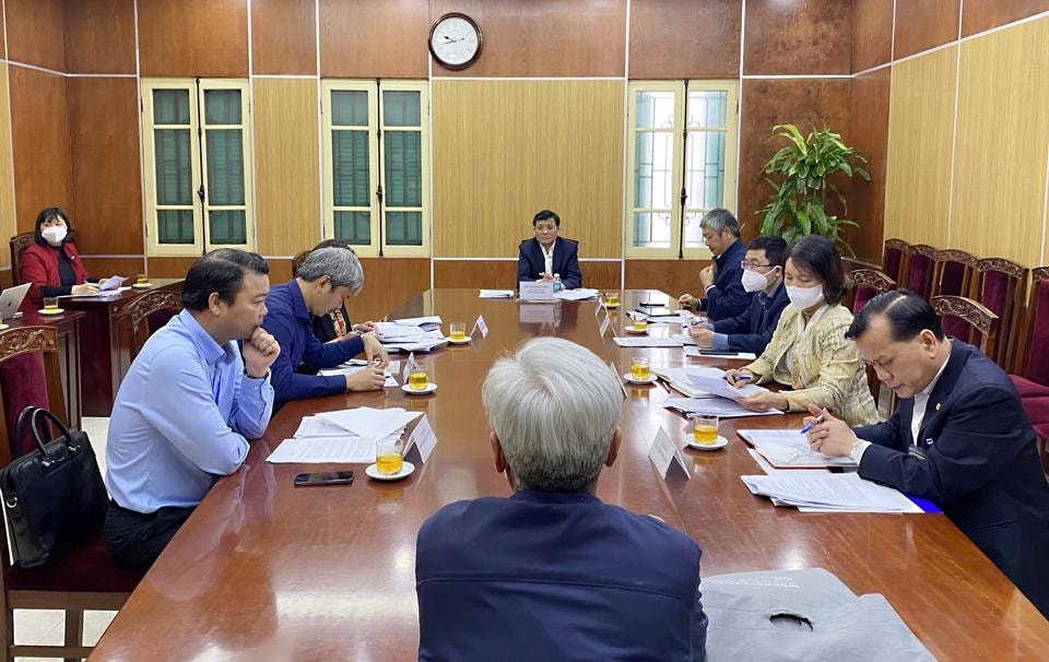 Phó Chủ tịch HĐND TP Phạm Quí Tiên tiếp công dân định kỳ, tháng 3/2022. Ảnh: Lê Hải