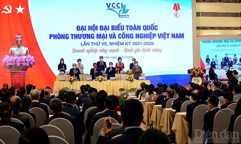 Thủ tướng Phạm Minh Chính tham dự Đại hội đải biểu VCCI lần thứ VII.