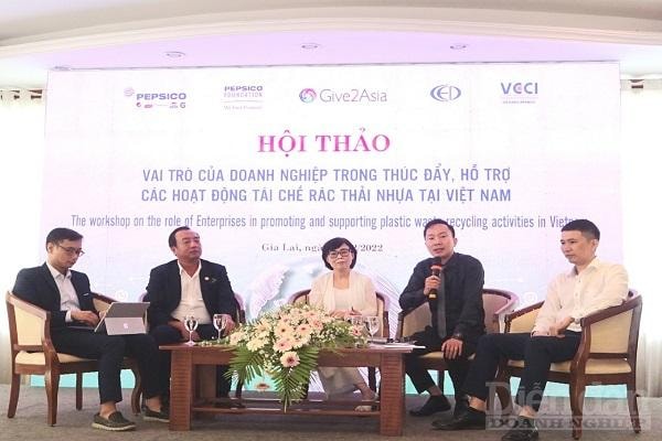 Hội thảo vai trò của doanh nghiệp trong thúc đẩy các hoạt động tái chế rác thải nhựa tại Gia Lai.