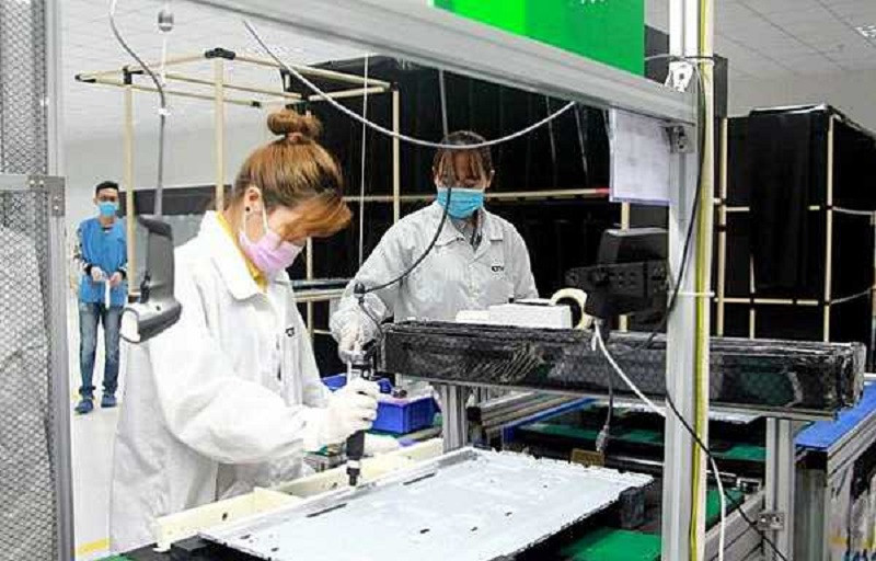 Công nhân thuộc Tập đoàn Foxconn làm việc tại KCN Đông Mai (Ảnh: Cổng TTĐT tỉnh Quảng Ninh)