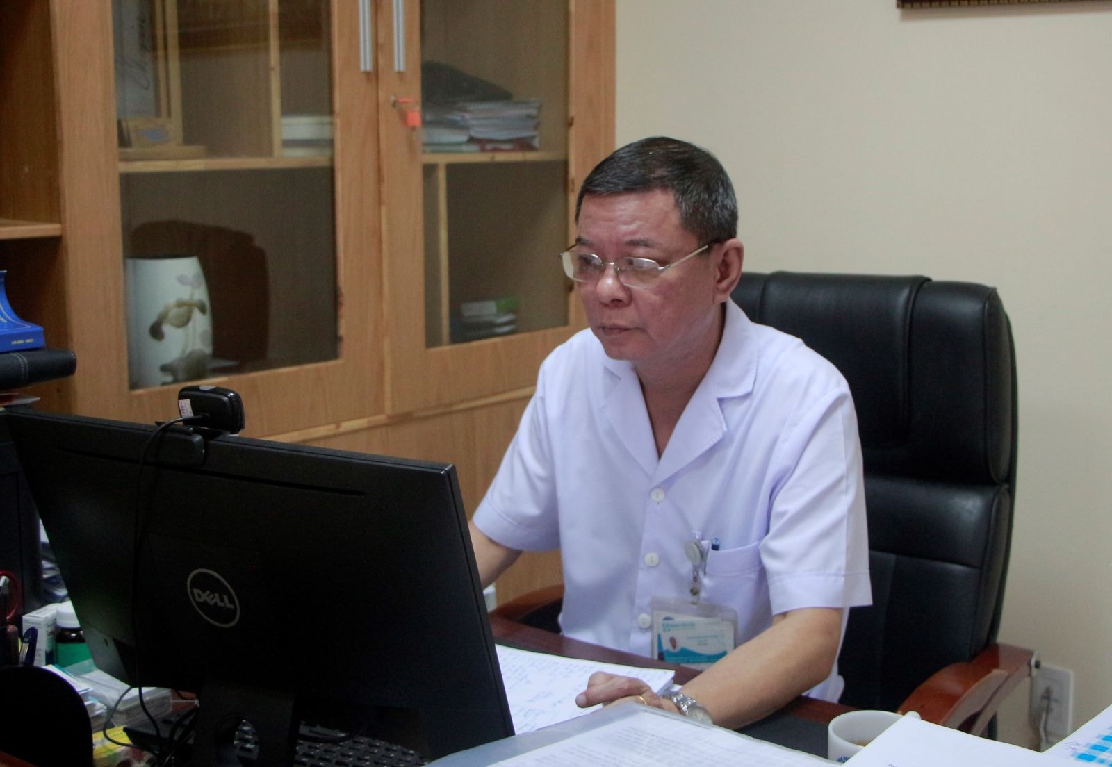  Đại tá.TS.BS Quách Hữu Trung - Giám đốc Bệnh viên 199