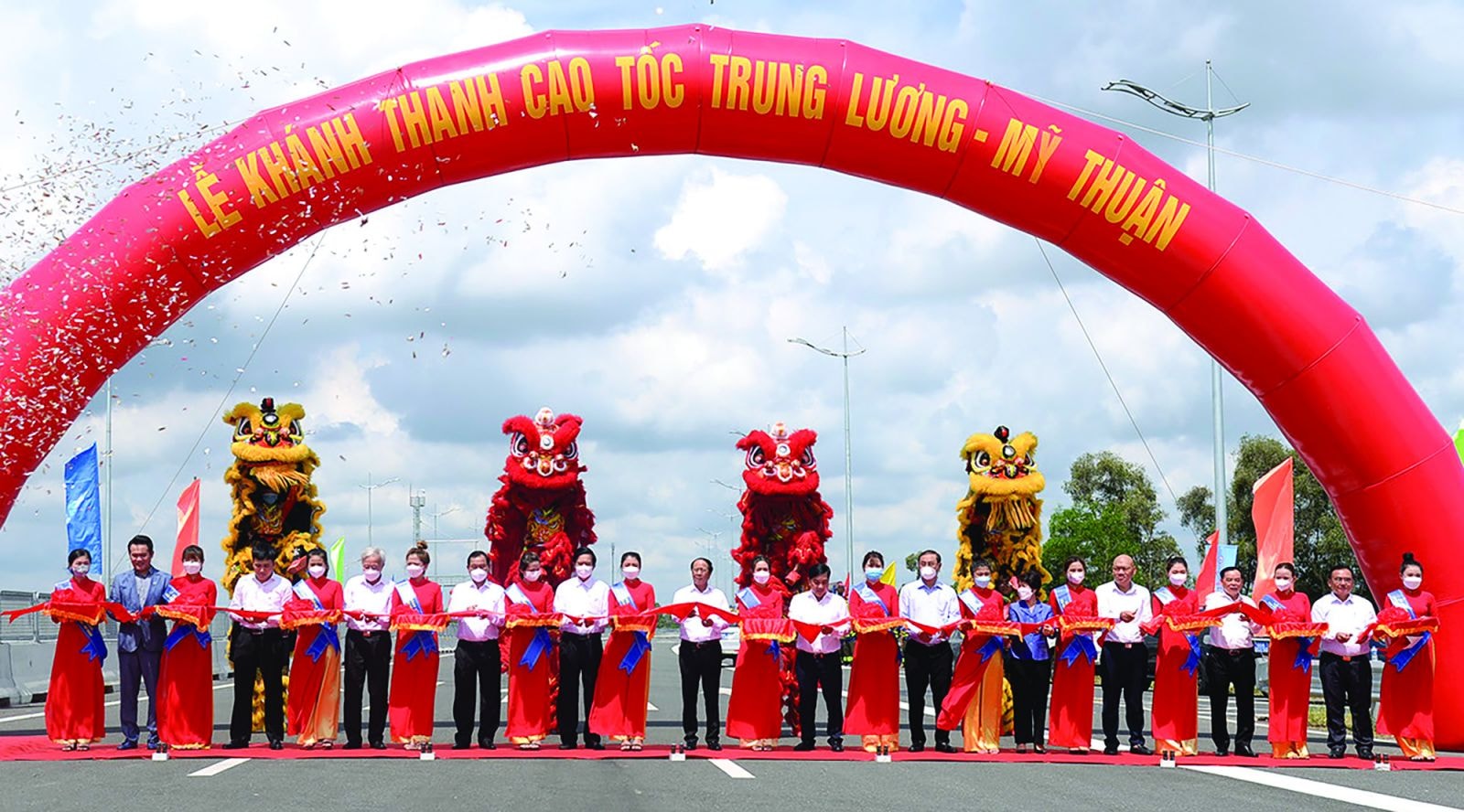   Việc khánh thành, đưa vào sử dụng tuyến cao tốc Trung Lương - Mỹ Thuận có ý nghĩa hết sức quan trọng, góp phần tạo ra động lực và không gian phát triển mới cho Tiền Giang.