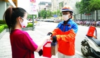 Chiến lược “nước nổi bèo nổi” của Ahamove
