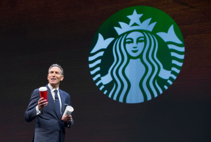 “Bố già” Howard Schultz của Starbucks.