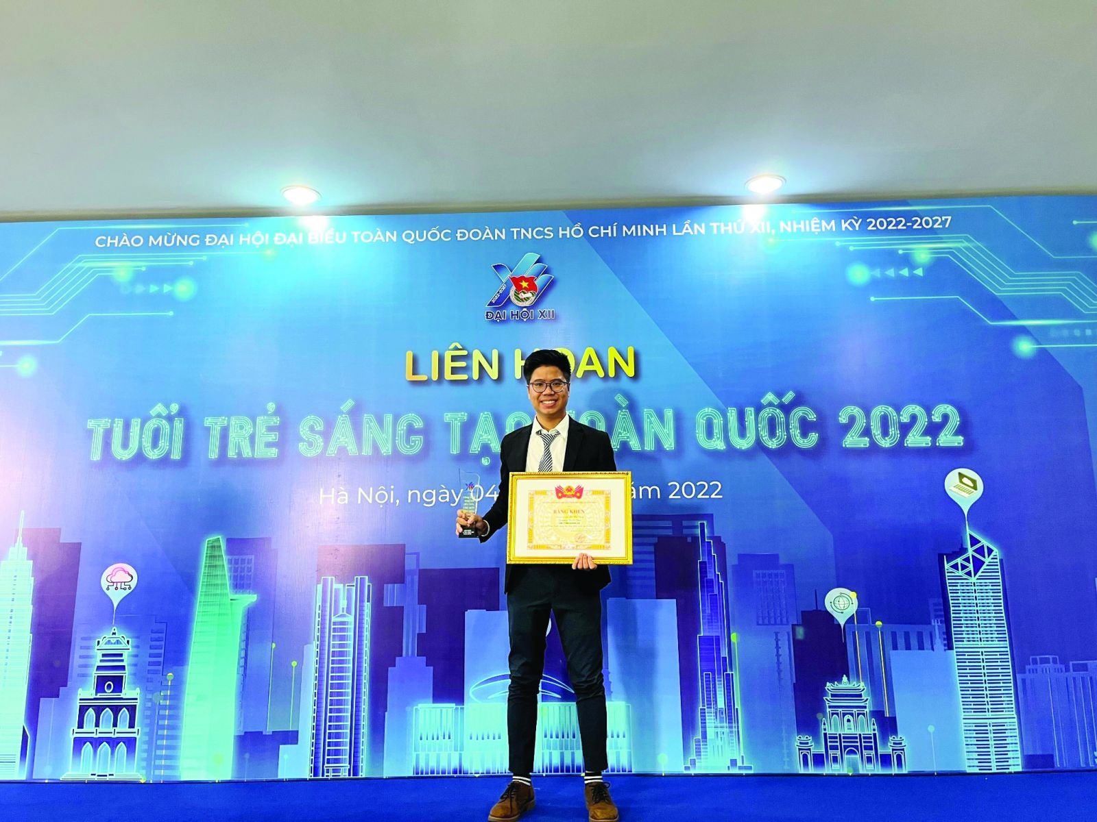  Tác giả Dự án WeShare – một trong 2 dự án do Nguyễn Bão Quốc làm giám khảo có vinh dự lọt Top 20