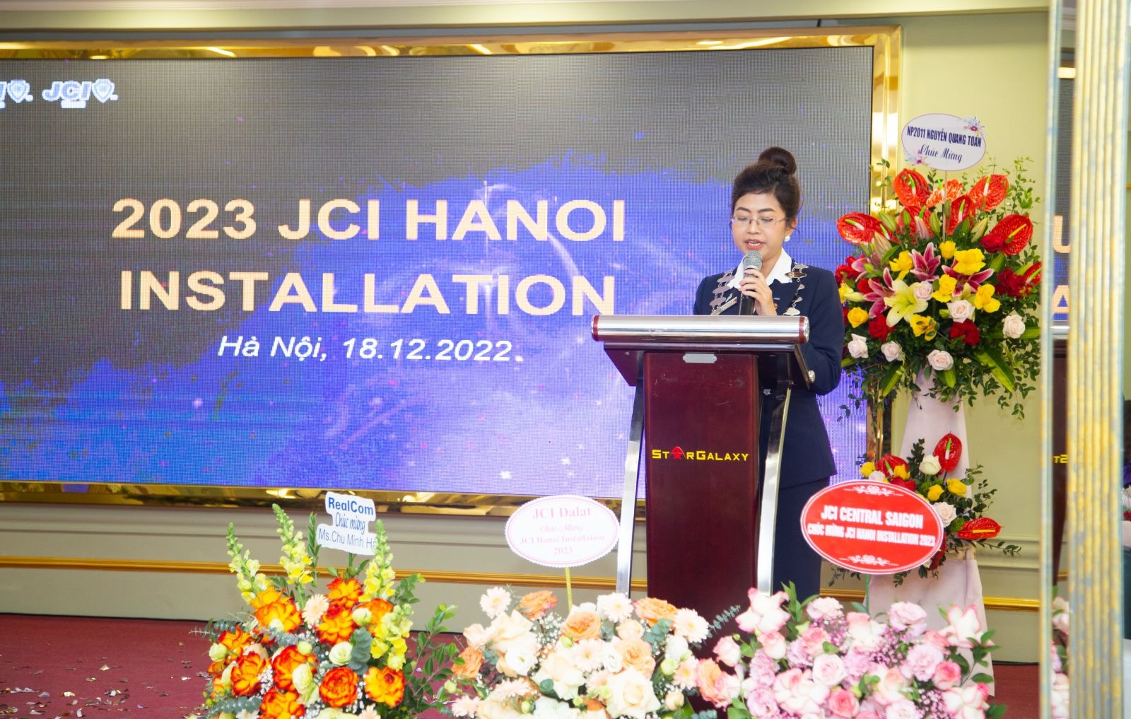 bà Chu Minh Hà - Chủ tịch đắc cử JCI Hanoi 2023, bà Chu Minh Hà chia sẻ cam kết và truyền cảm hứng tại Lễ nhậm chức