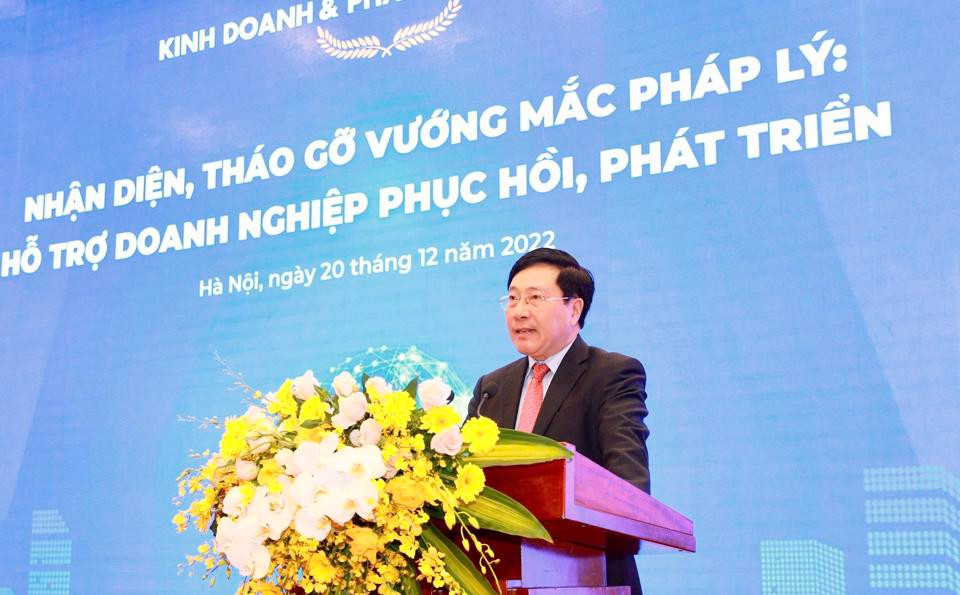 Phó Thủ tướng Thường trực Chính phủ Phạm Bình Minh phát biểu tại Diễn đàn