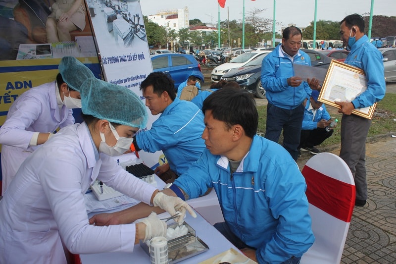 300 công nhân, lao động được tầm soát ung thư miễn phí do Công ty Melatec tài trợ