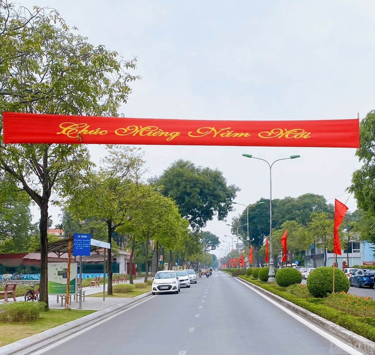 Theo kế hoạch, Tết Nguyên đán Quý Mão năm 2023 sẽ diễn ra các hoạt động phong phú, sinh động, hấp dẫn như: “Chào năm mới 2023” phục vụ nhân dân tại các địa phương vào tối ngày 27, 28, 29, 30 và 31/12/2022, Tổ chức các hoạt động: thi đấu cờ tướng, thể dục dưỡng sinh, khiêu vũ, võ dân tộc, đêm thơ... tại các CLB vào dịp chào năm mới 2023 và ngày 01/01/2023; Xây dựng nội dung chương trình và tổ chức biểu diễn tại các huyện, thị xã, thành phố và tại Quảng trường Độc Lập - thành phố Hải Dương vào tối 30/12/2022; tổ chức diễn chèo tạip/tổ chức biểu diễn tại các huyện, thị xã, thành phố và tại Quảng trường Độc Lập - thành phố Hải Dương vào tối 31/12/2022.