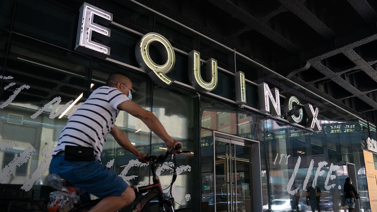 Chuỗi Equinox lại không cho người mới đăng ký vào ngày đầu năm mới