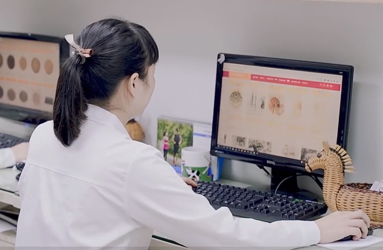 Thương mại điện tử B2B toàn cầu ngày càng mở ra nhiều cơ hội xuất khẩu trực tuyến xuyên biên giới cho các doanh nghiệp nhỏ và vừa