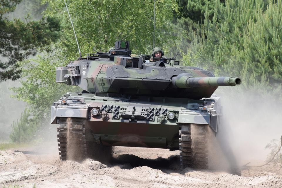 Xe tăng Leopard 2A của quân đội Ba Lan. 