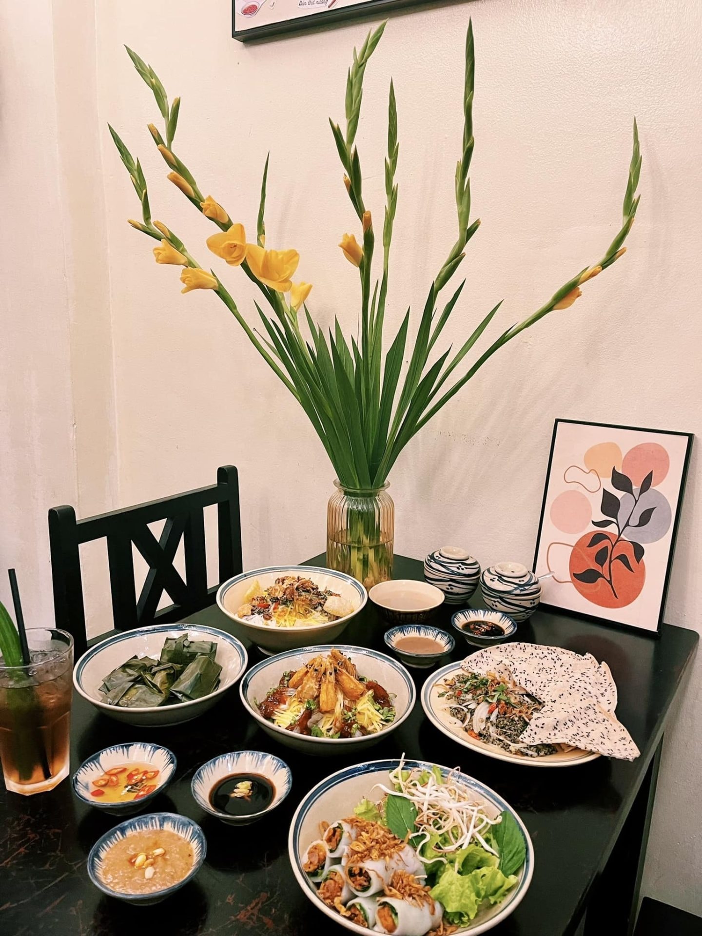 Thưởng thức món ngon 3 miền ở TP.HCM