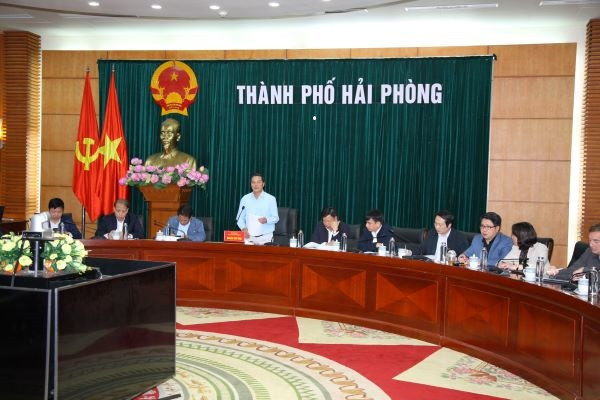 Chủ tịch thành phố cho rằng, phát triển các KCN, CCN có ý nghĩa rất quan trọng đối với thành phố Hải Phòng. 