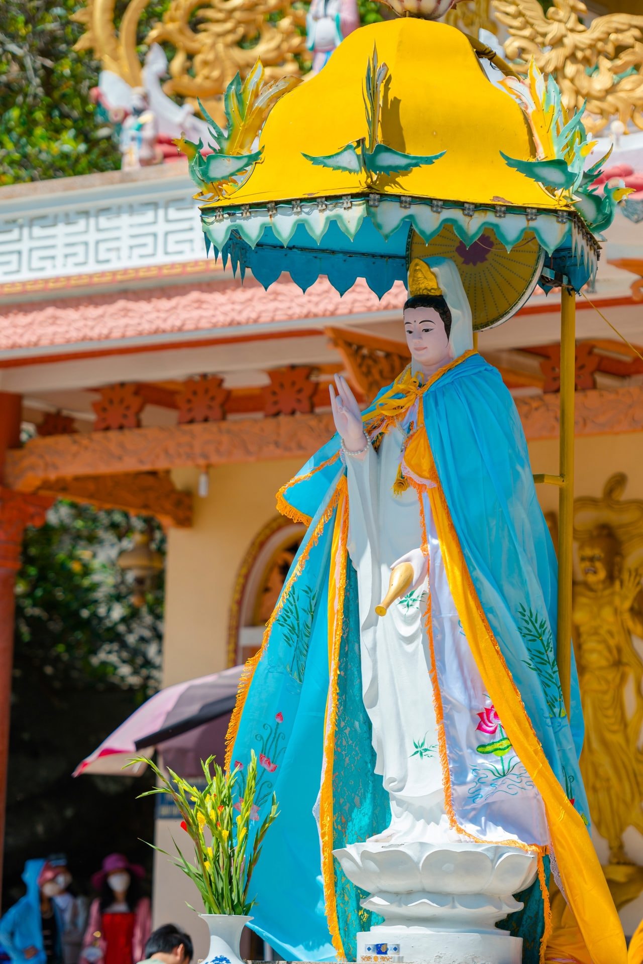 Lý do hàng triệu người hành hương lên núi Bà Đen quanh năm