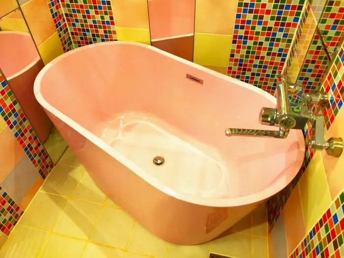 Một đêm nghỉ tại khách sạn tình yêu ở Nhật