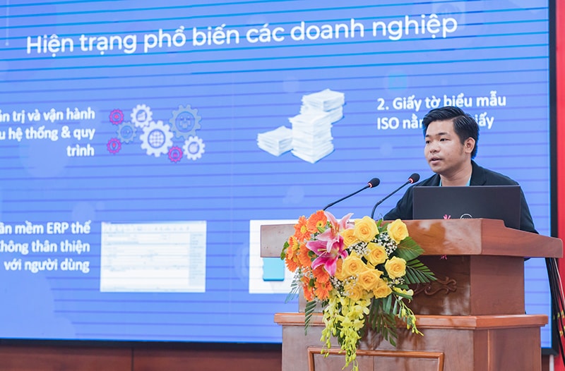 Ông Trần Tuấn Anh - Giám đốc Tư vấn Chuyển đổi số khu vực miền Nam của Base.vn, phát biểu tại một Hội thảo thúc đẩy chuyển đổi số